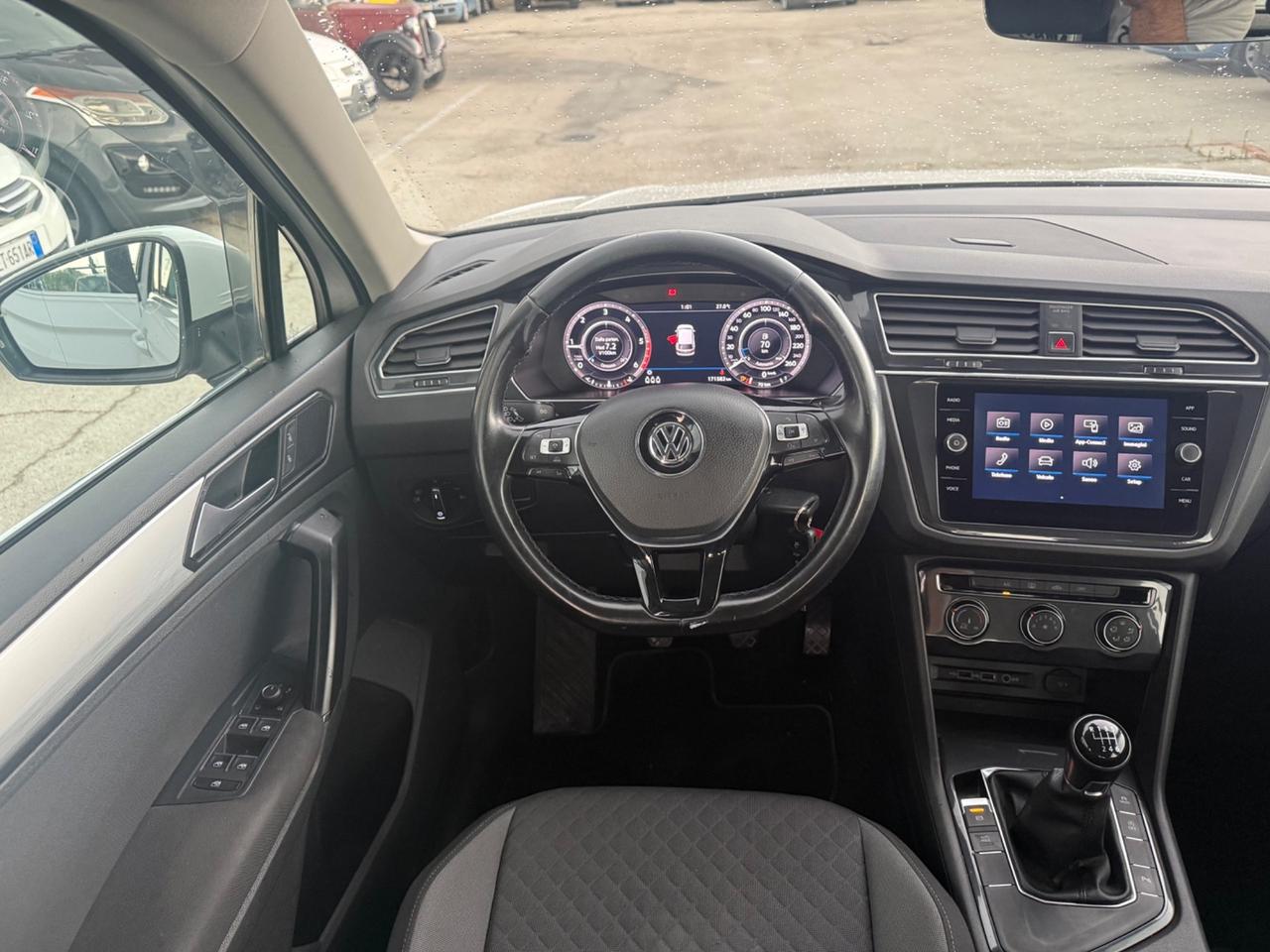 Volkswagen Tiguan 2.0 TDI SCR Sport BlueMotion Technology