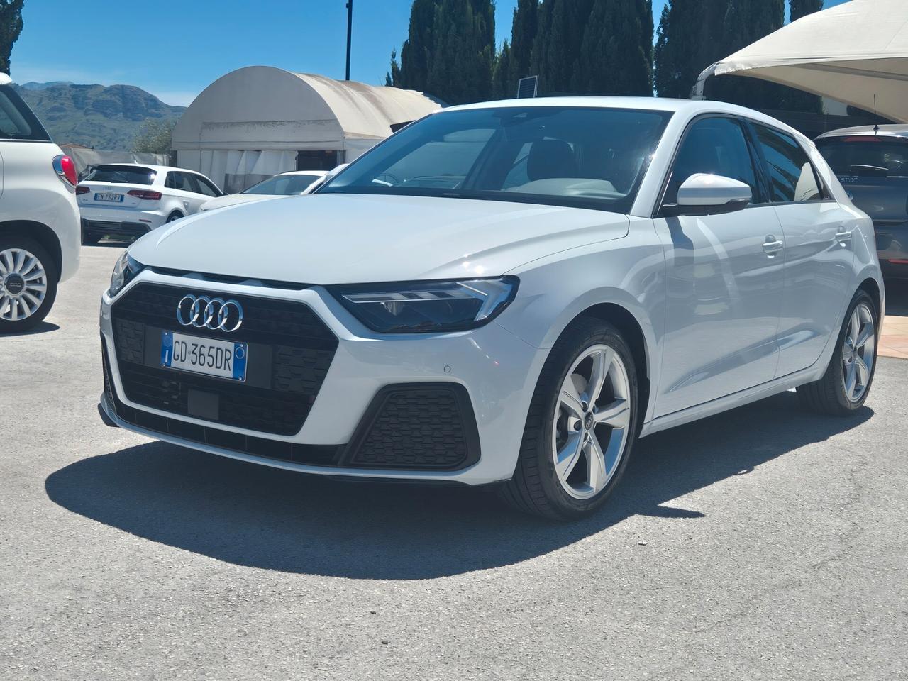Audi A1 SPB 30 TFSI S tronic line edition
