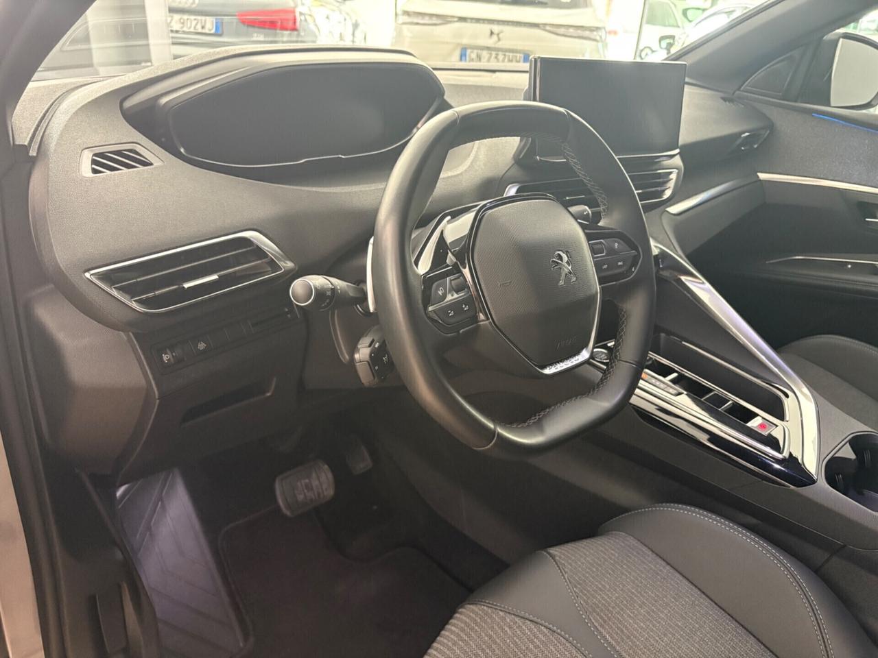 Peugeot 3008 BlueHDi 130cv EAT8 ALLURE