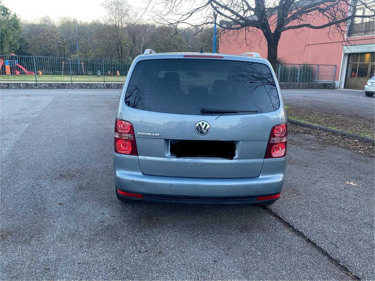 Volkswagen Touran 2.0 TDI 7 posti pelle FULL OPTIONAL