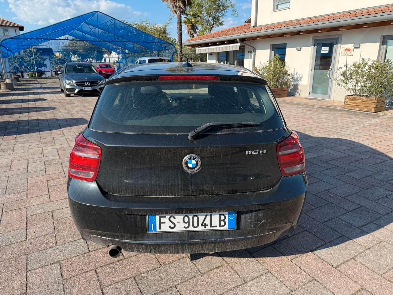 Bmw 116 116d 5p. UrbanBmw