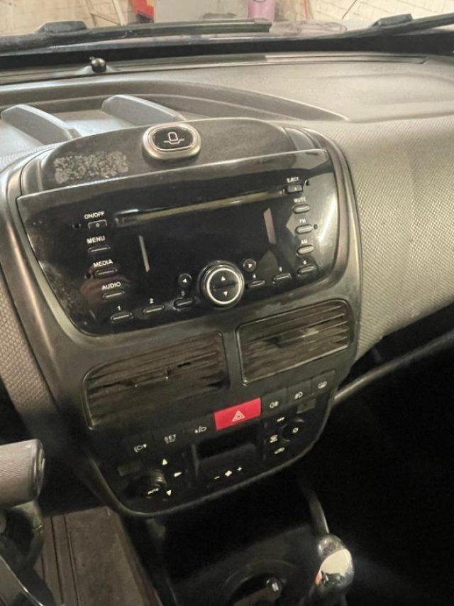 FIAT Doblo Doblò 1.6 MJT 16V 90CV Dualogic Dynamic 7 POSTI