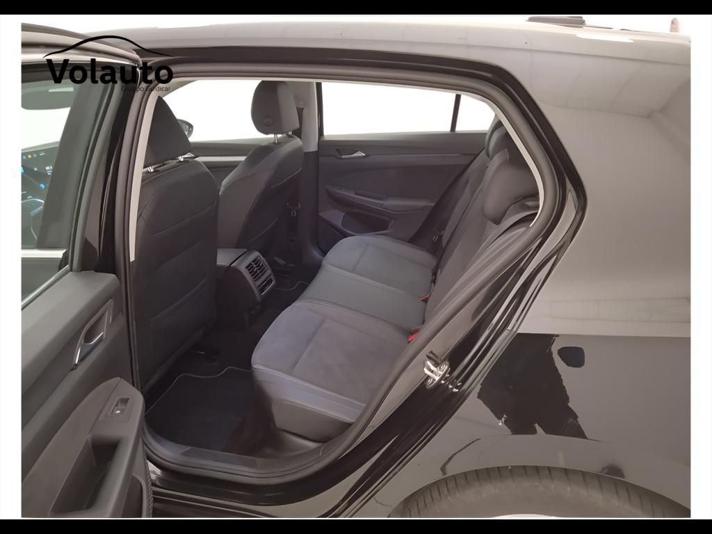 VOLKSWAGEN Golf VIII 2024 - Golf 2.0 tdi Style 150cv dsg