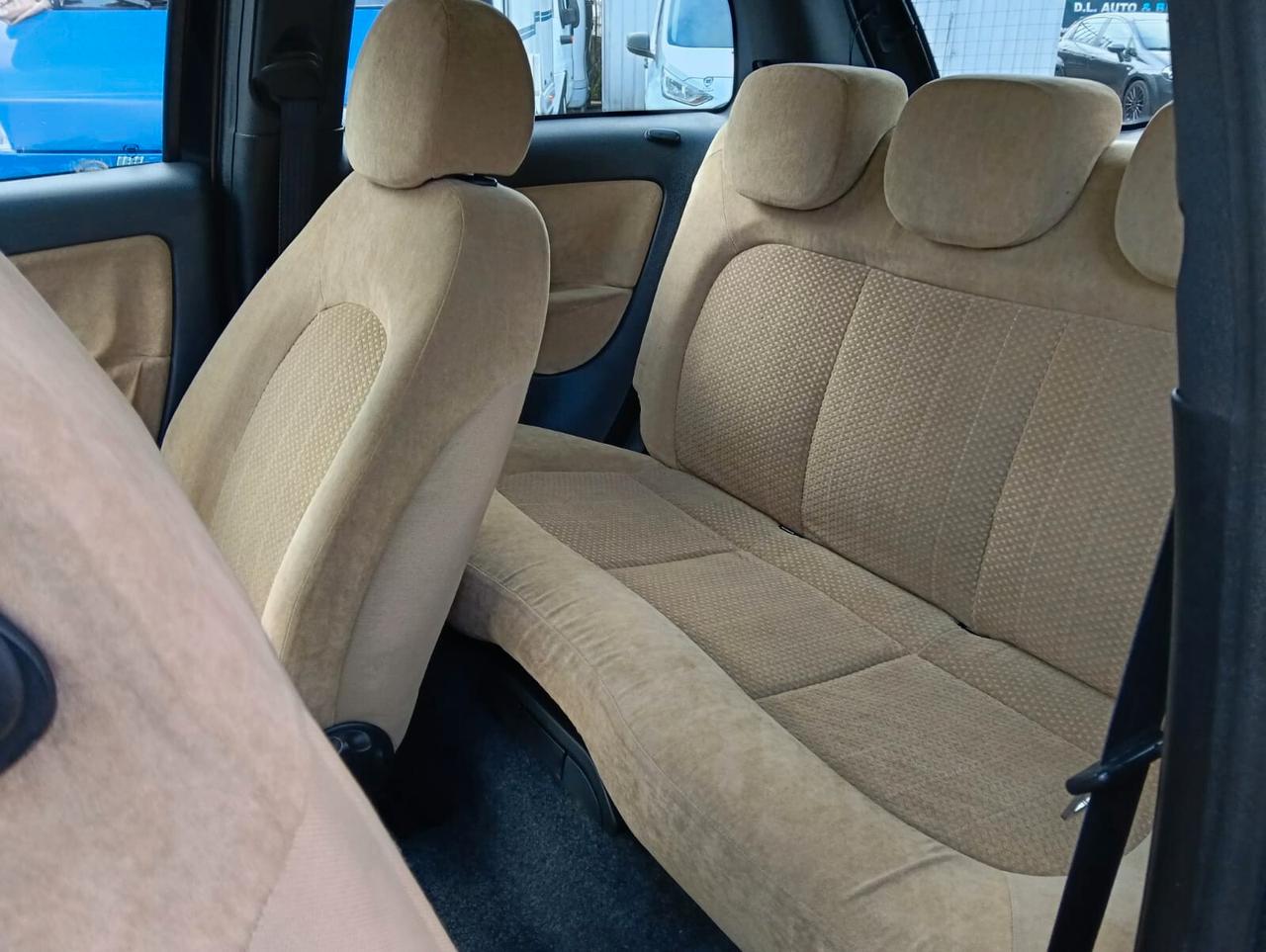 Lancia Ypsilon 1.3 Multijet Oro km119000