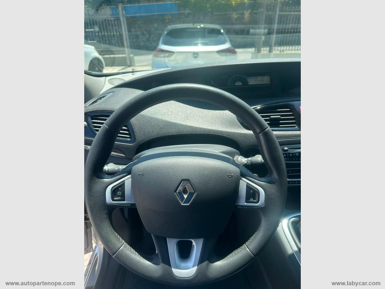 RENAULT Scénic X-Mod 1.6 dCi 130 CV Dynamique