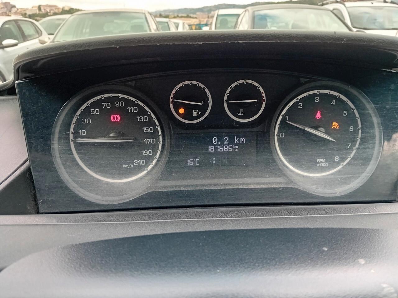 Lancia Ypsilon 1.2 69 CV 5 porte Elefantino