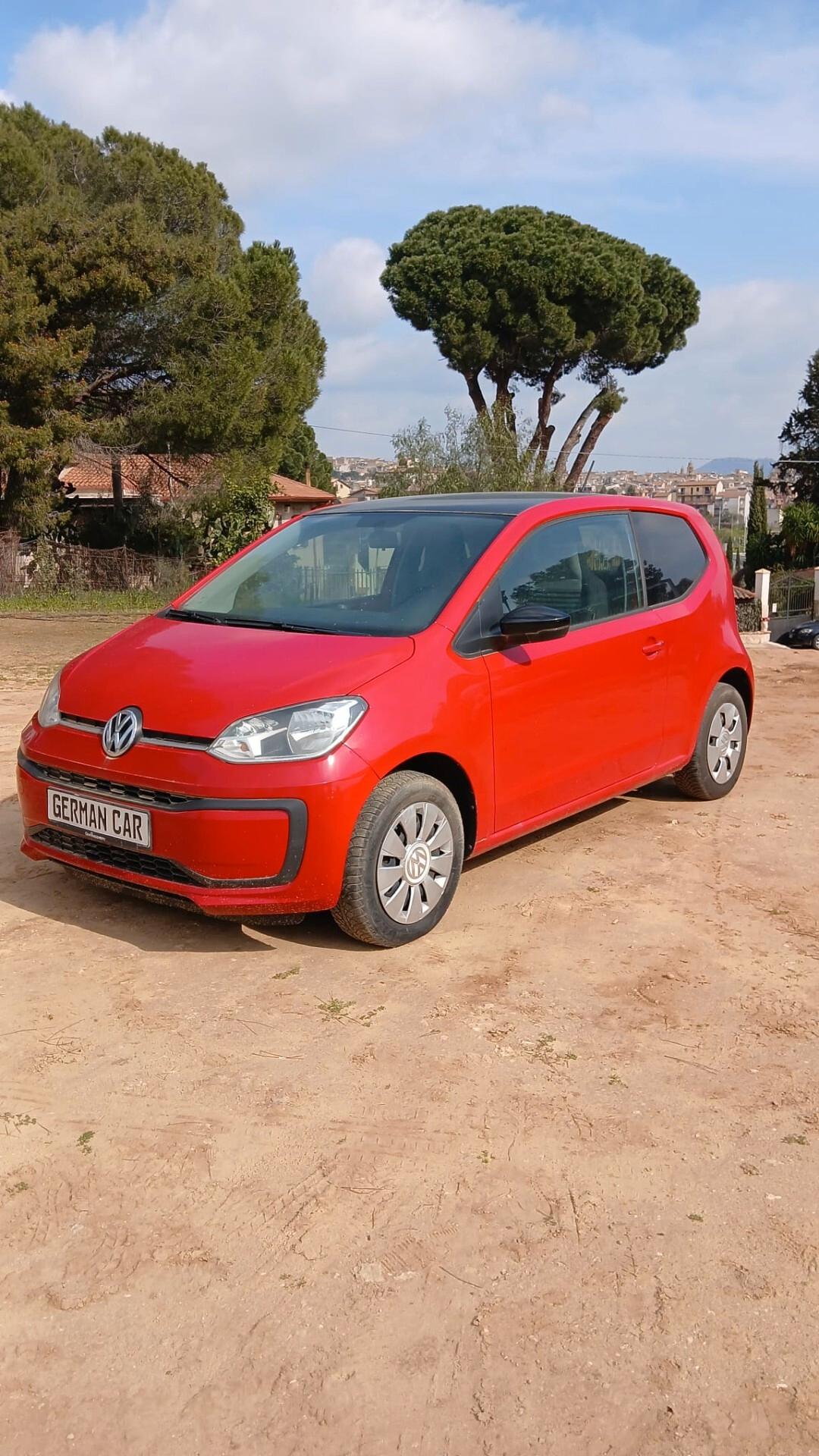 Volkswagen up! 2018