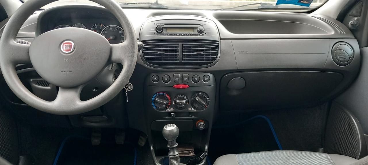 Fiat Punto 1.2benzina2010 NEOP5Porte Trattabile
