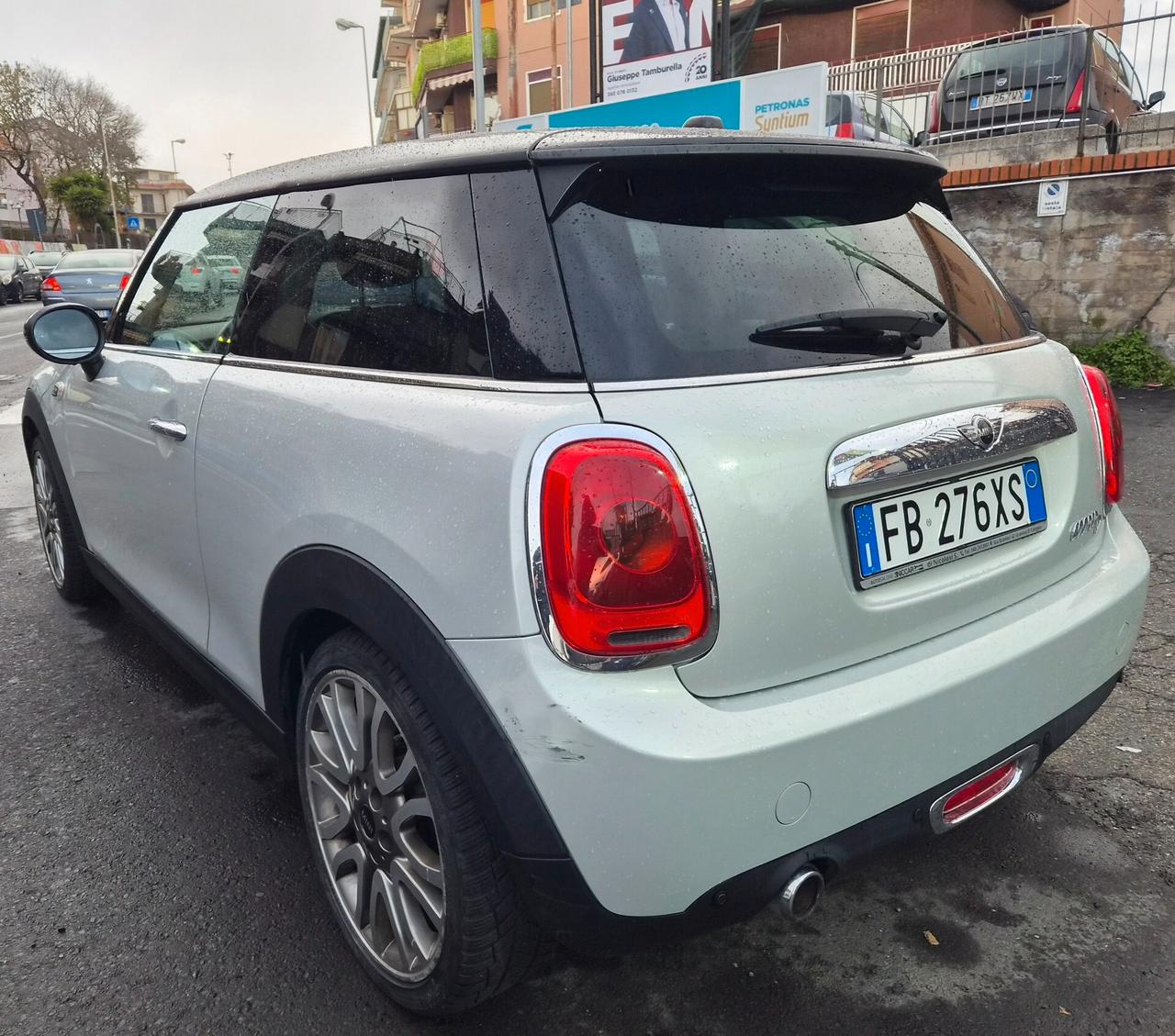 Mini 1.5 One D Business