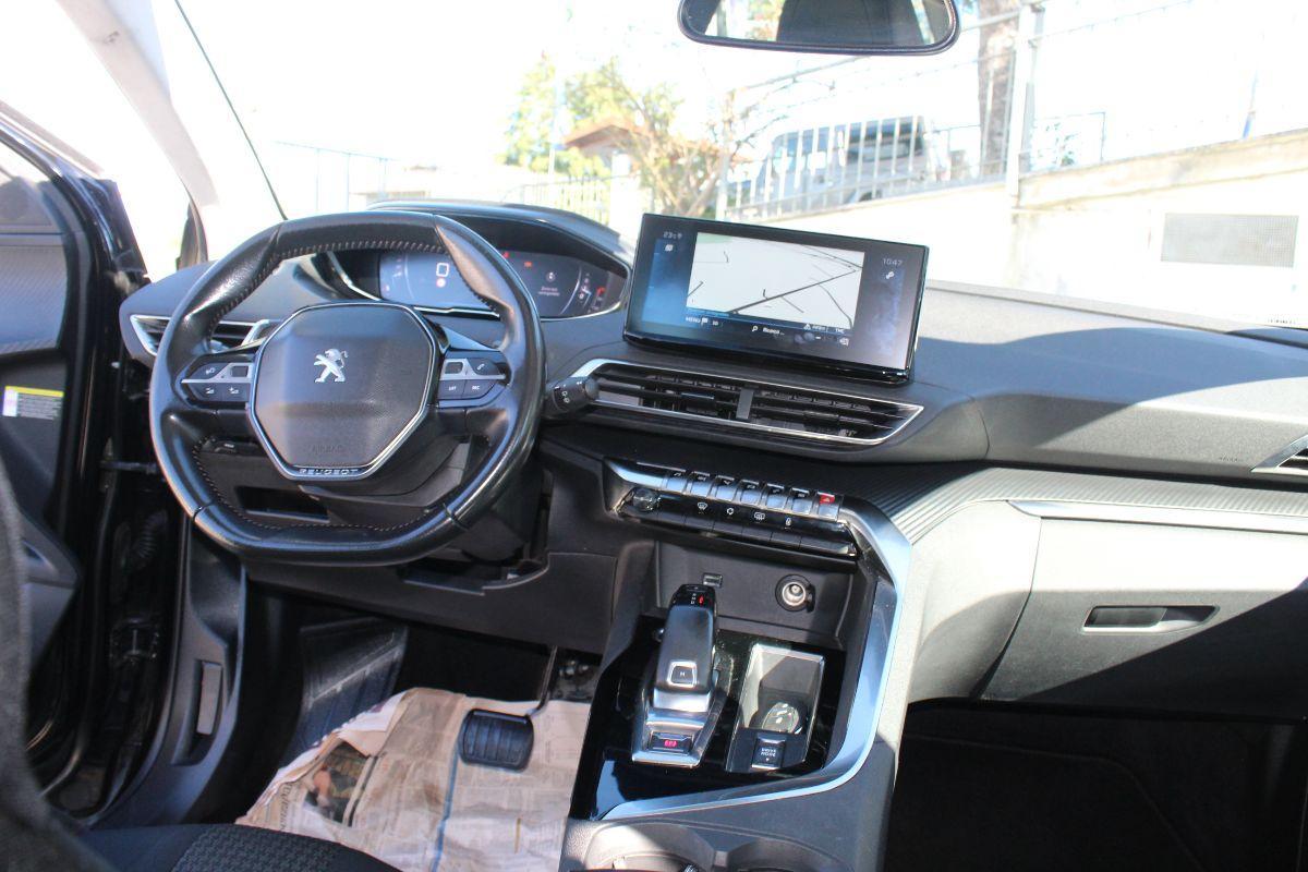 PEUGEOT - 3008 - BlueHDi 130 S&S Allure