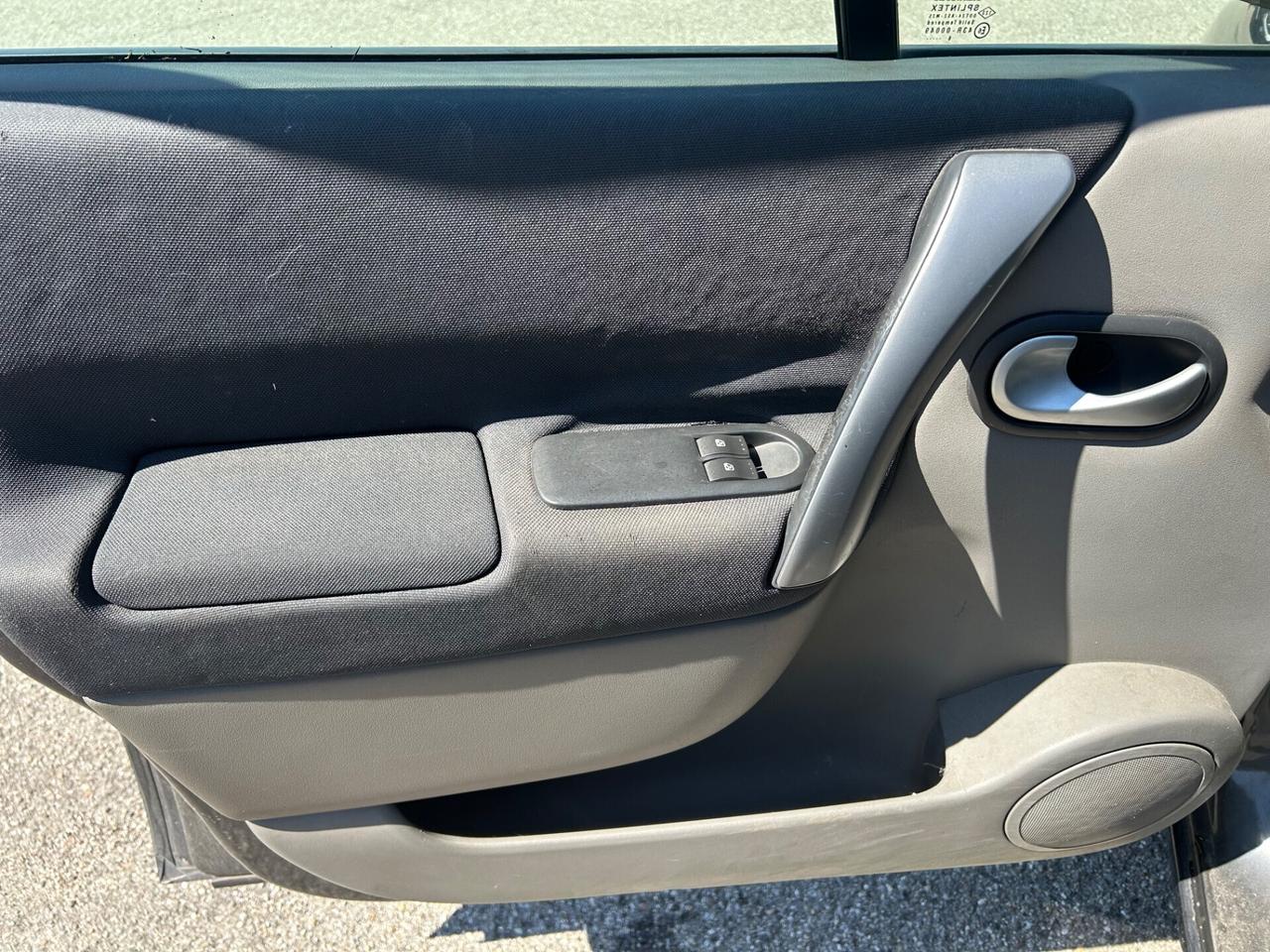 Renault Scenic 1.6 16V GPL