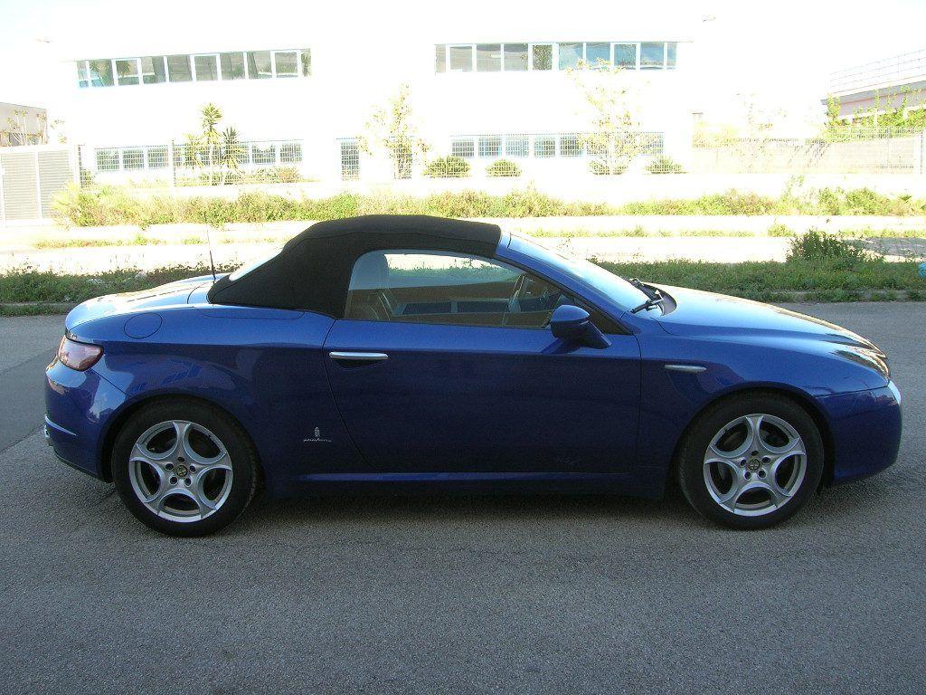 Alfa Romeo Spider 2.2 JTS