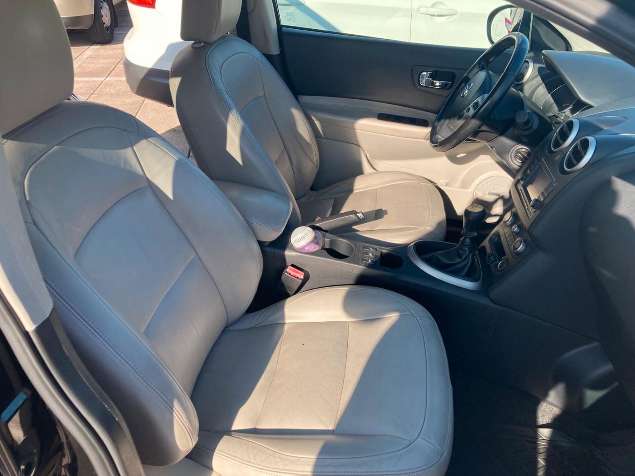 Nissan Qashqai 2.0 dCi DPF Tekna