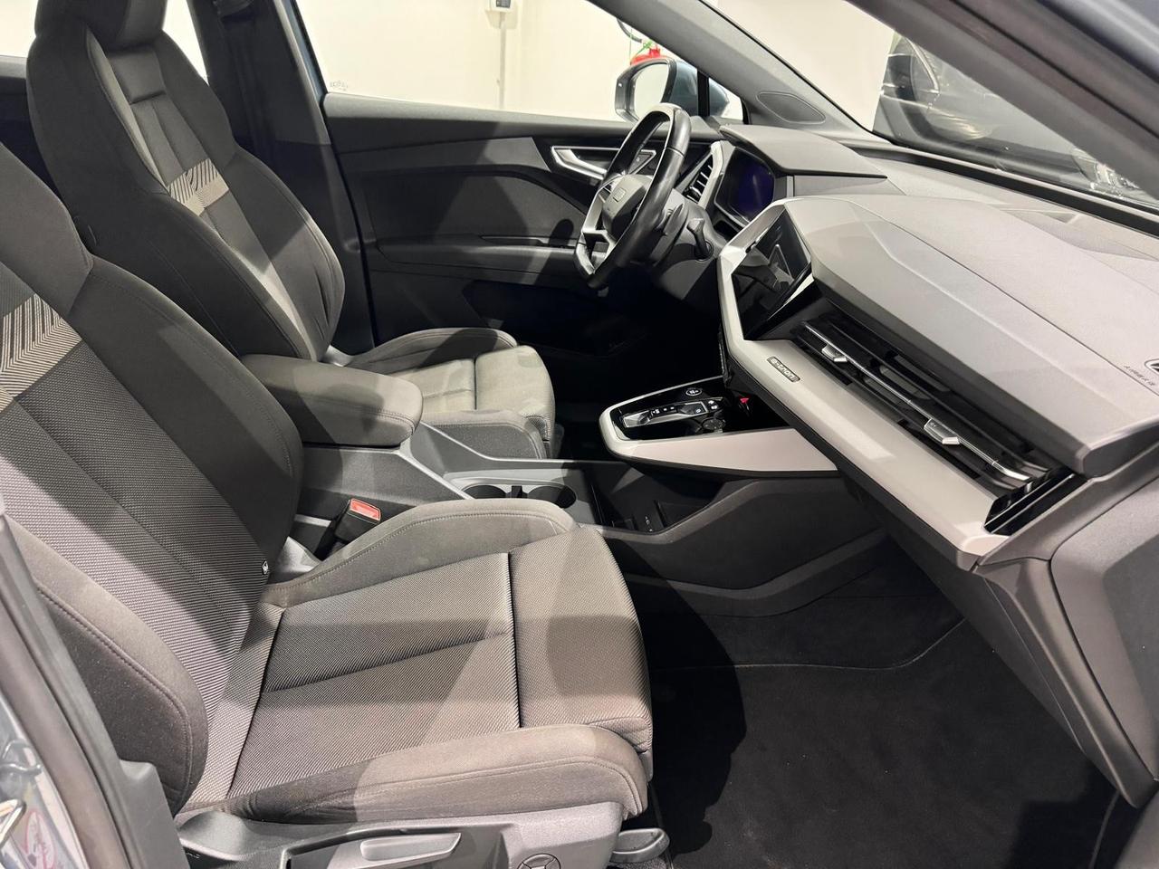 Audi Q4 e-tron 40 S line edition