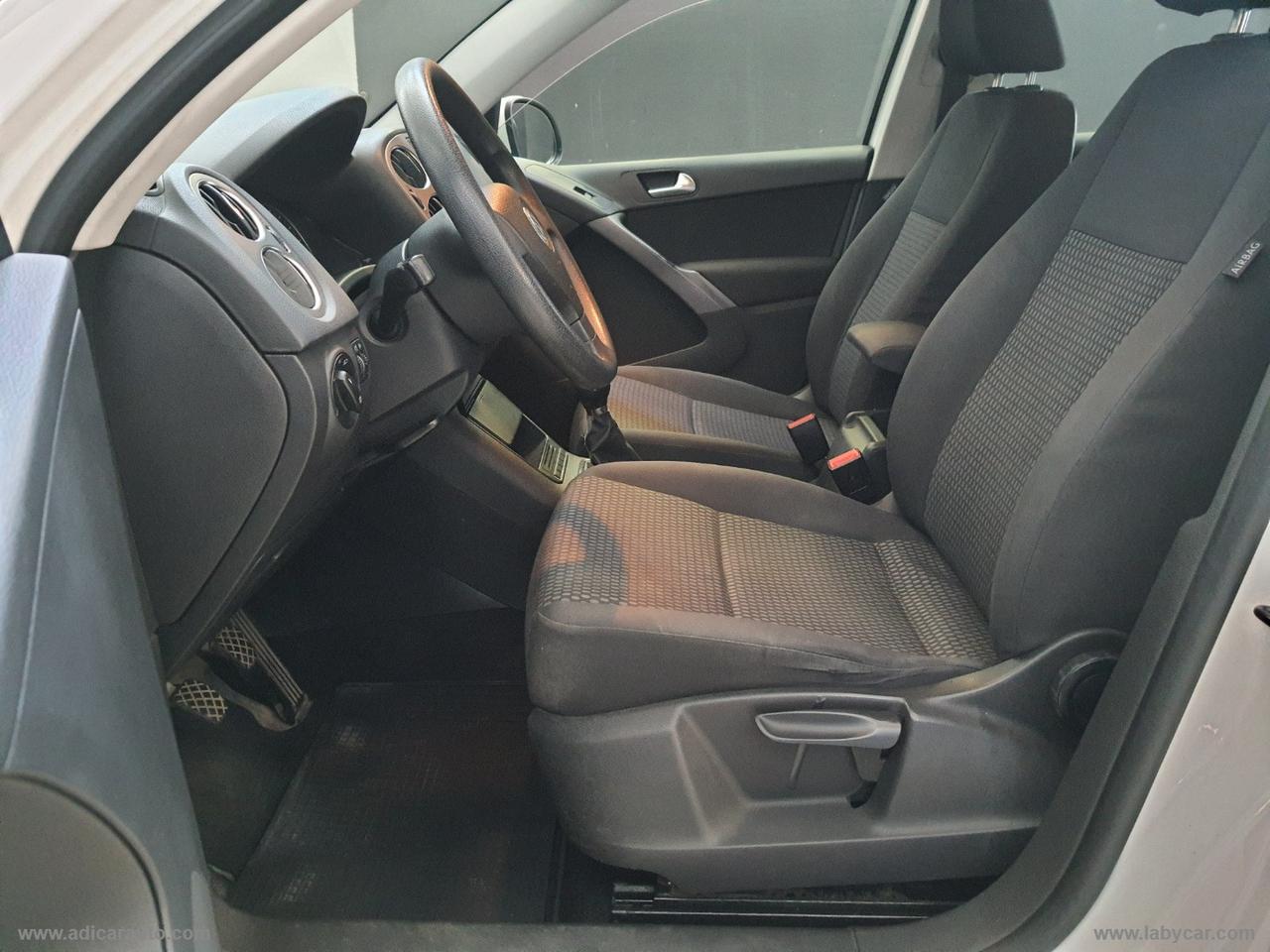 VOLKSWAGEN Tiguan 2.0 TDI 4MOTION Sport & Style