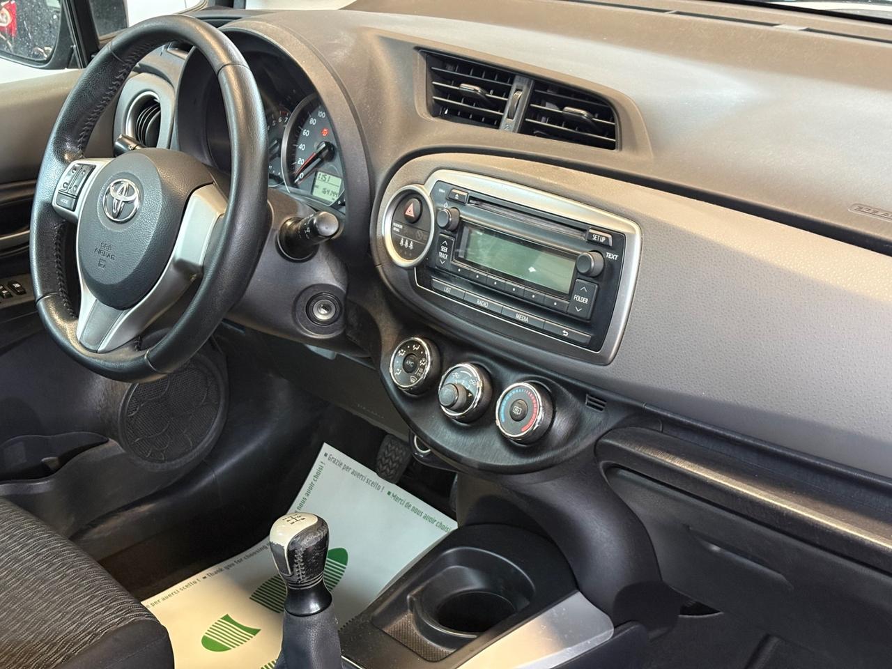 Toyota Yaris 1.0 5 porte Lounge