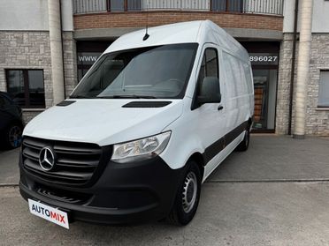 Mercedes-Benz Sprinter Cargo Van L2 H2