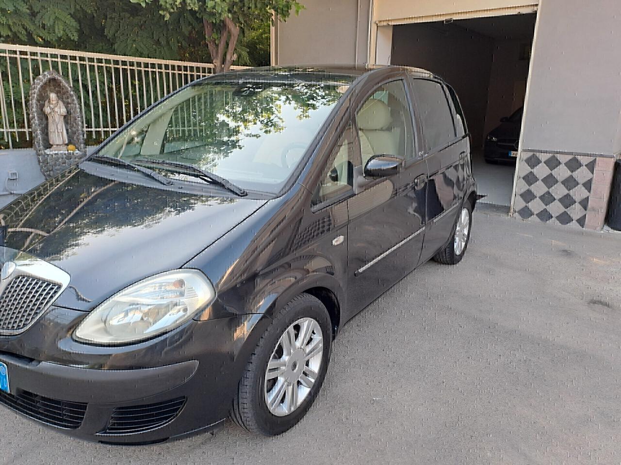 Lancia MUSA 1.9 Multijet Platino Plus