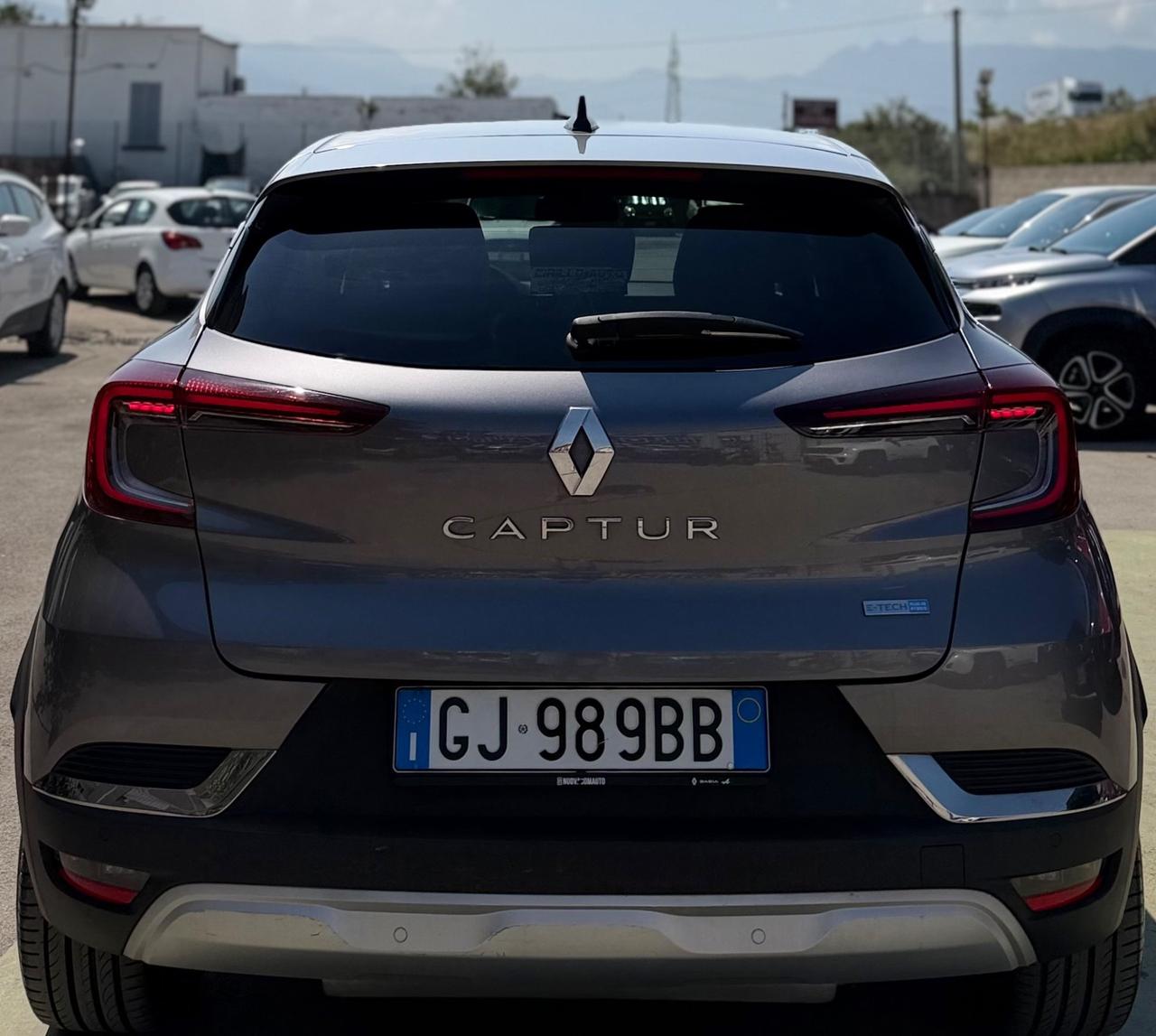Renault Captur Plug-in Hybrid E-Tech Intens 160 Cv