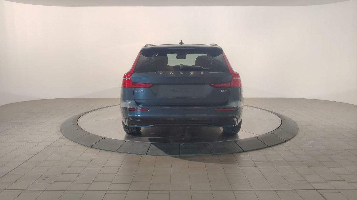 VOLVO V60 B4 Mild Hybrid Automatico Plus Dark
