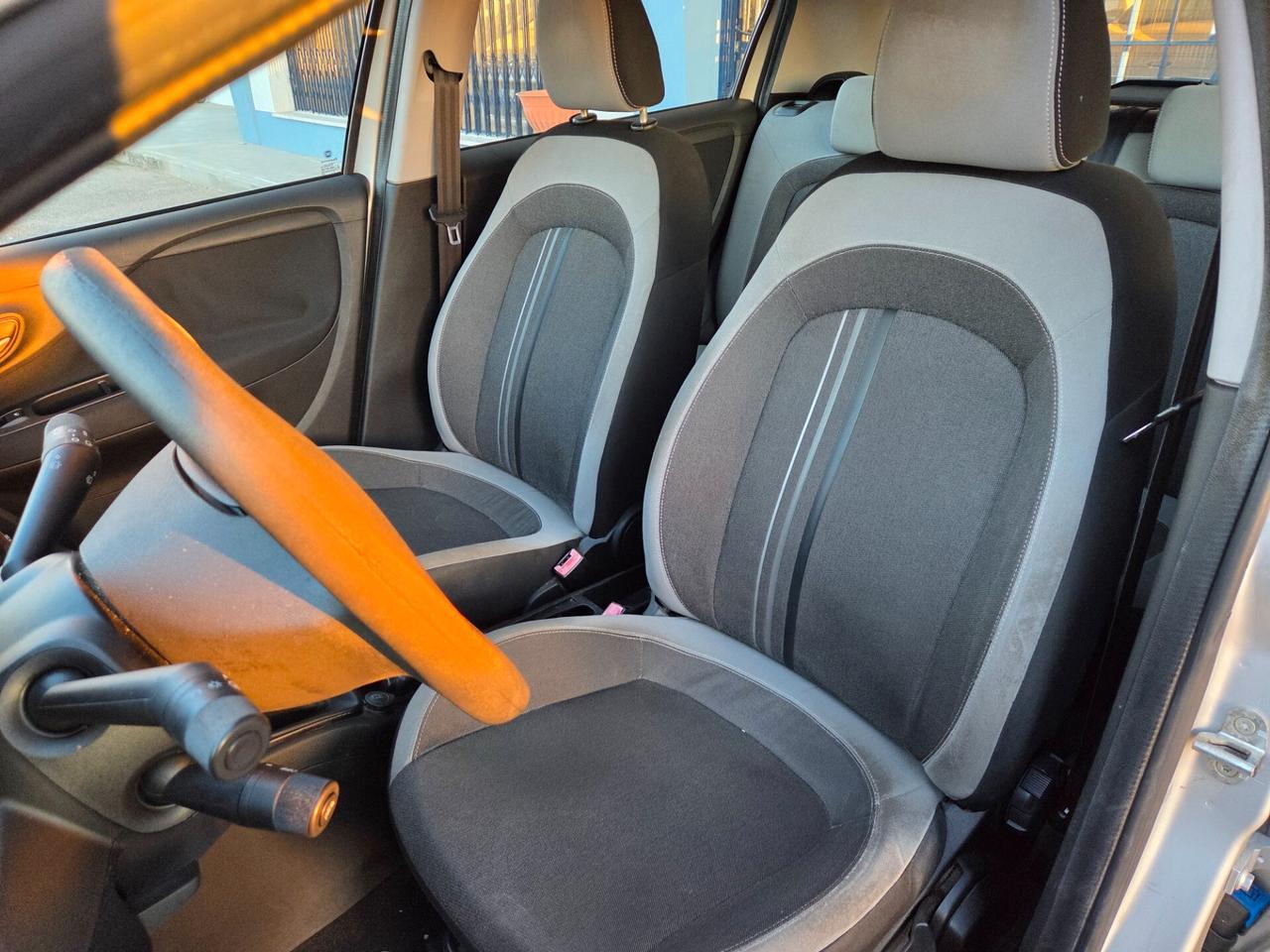 Fiat Punto 1.3 MJT II S&S 85 CV 5 porte ECO Lounge