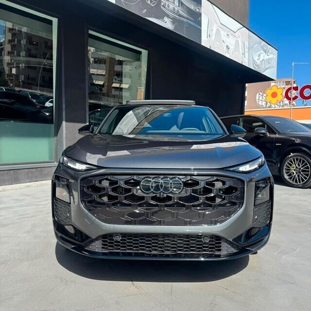 Audi Q3 SPB quattro S-line 193cv KM ZERO