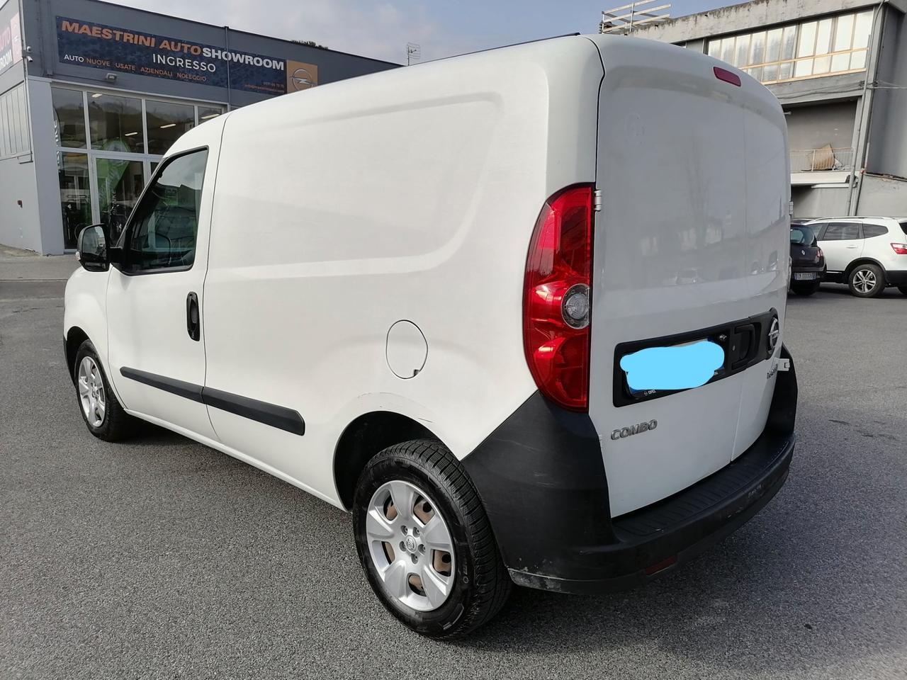 Opel Combo Cargo 1.6 CDTi 105CV PC-TN 700kg portata Utile