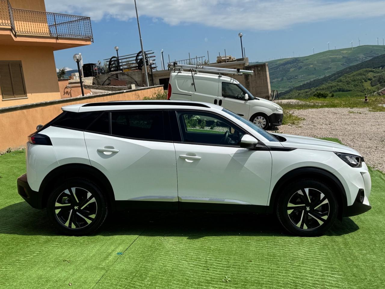 Peugeot 2008 BlueHDi 110 S&S Allure Pack