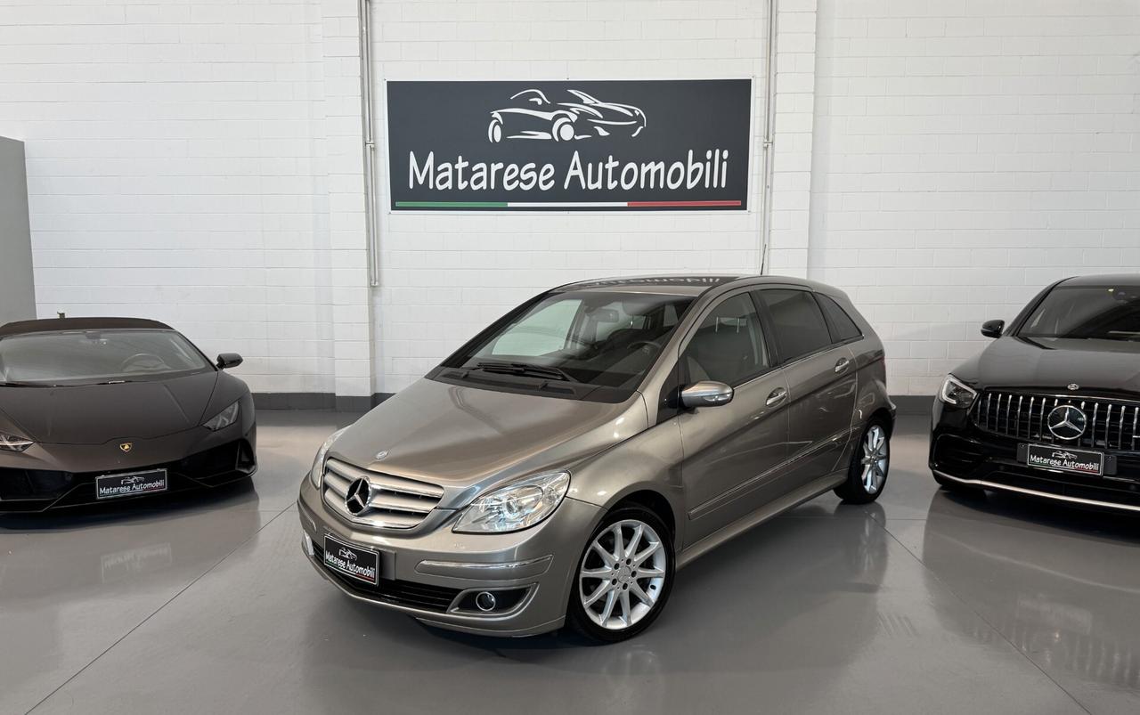 Mercedes-Benz B 180 CDI 2.0cc 109cv Automatica Finanziabile OK Neopatentati