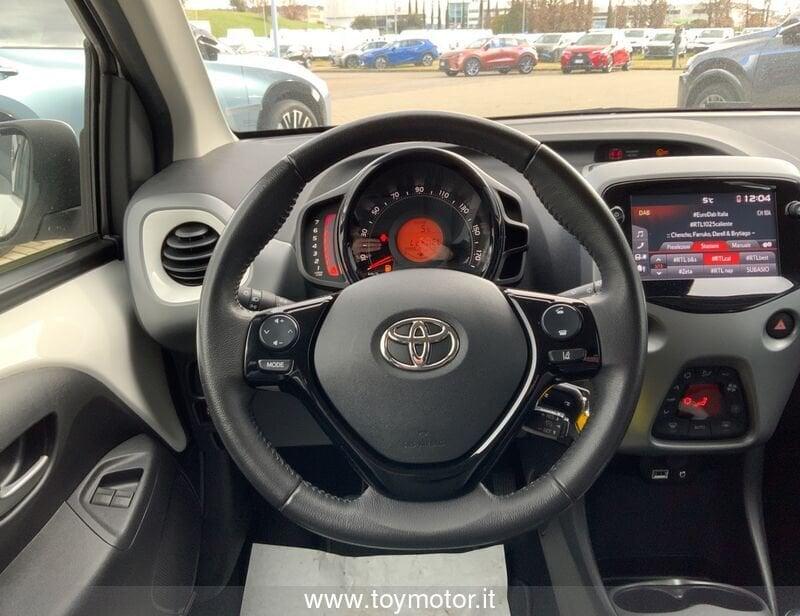 Toyota Aygo 2ª serie Connect 1.0 VVT-i 72 CV 5 porte x-play