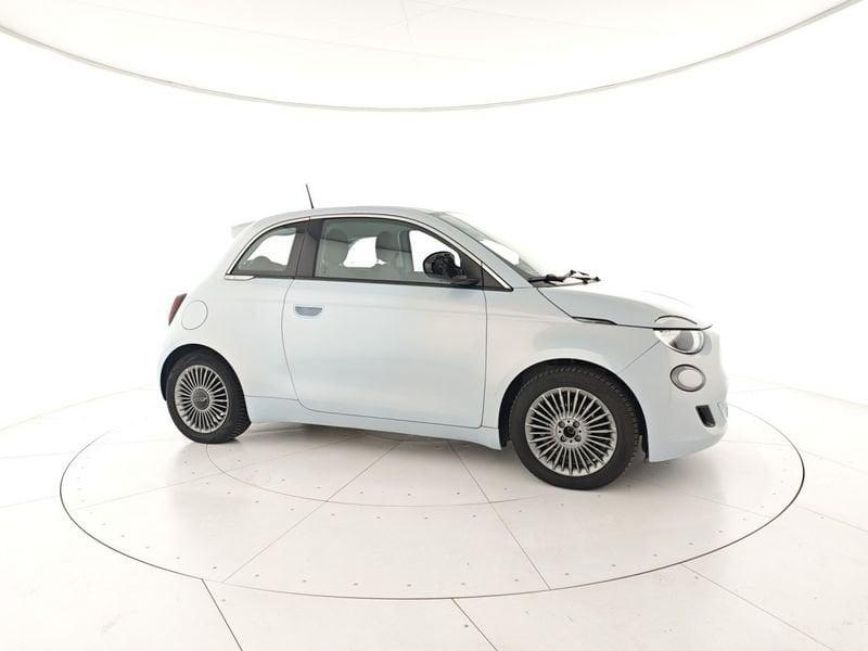 FIAT 500 Action Berlina
