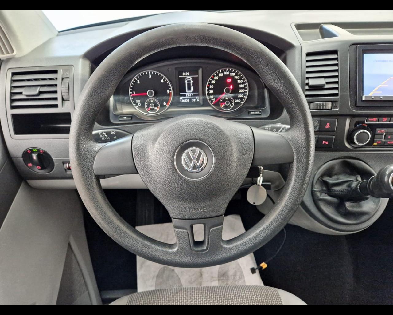 VOLKSWAGEN Multivan T5 2010 - Multivan 2.0 tdi Comfortline 140cv