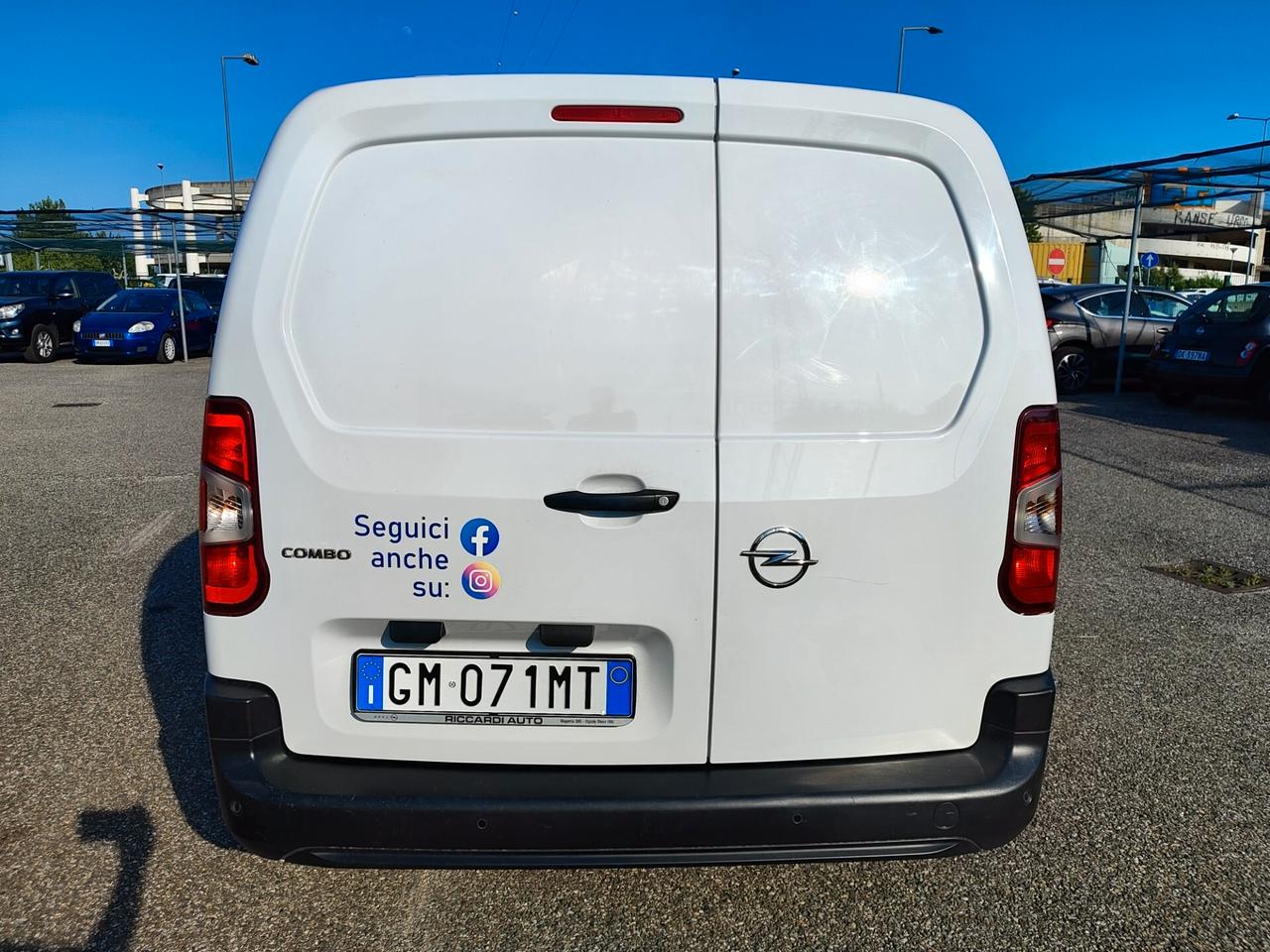 Opel Combo Cargo 1.5 Diesel 100CV S&S Android auto/Apple Carplay