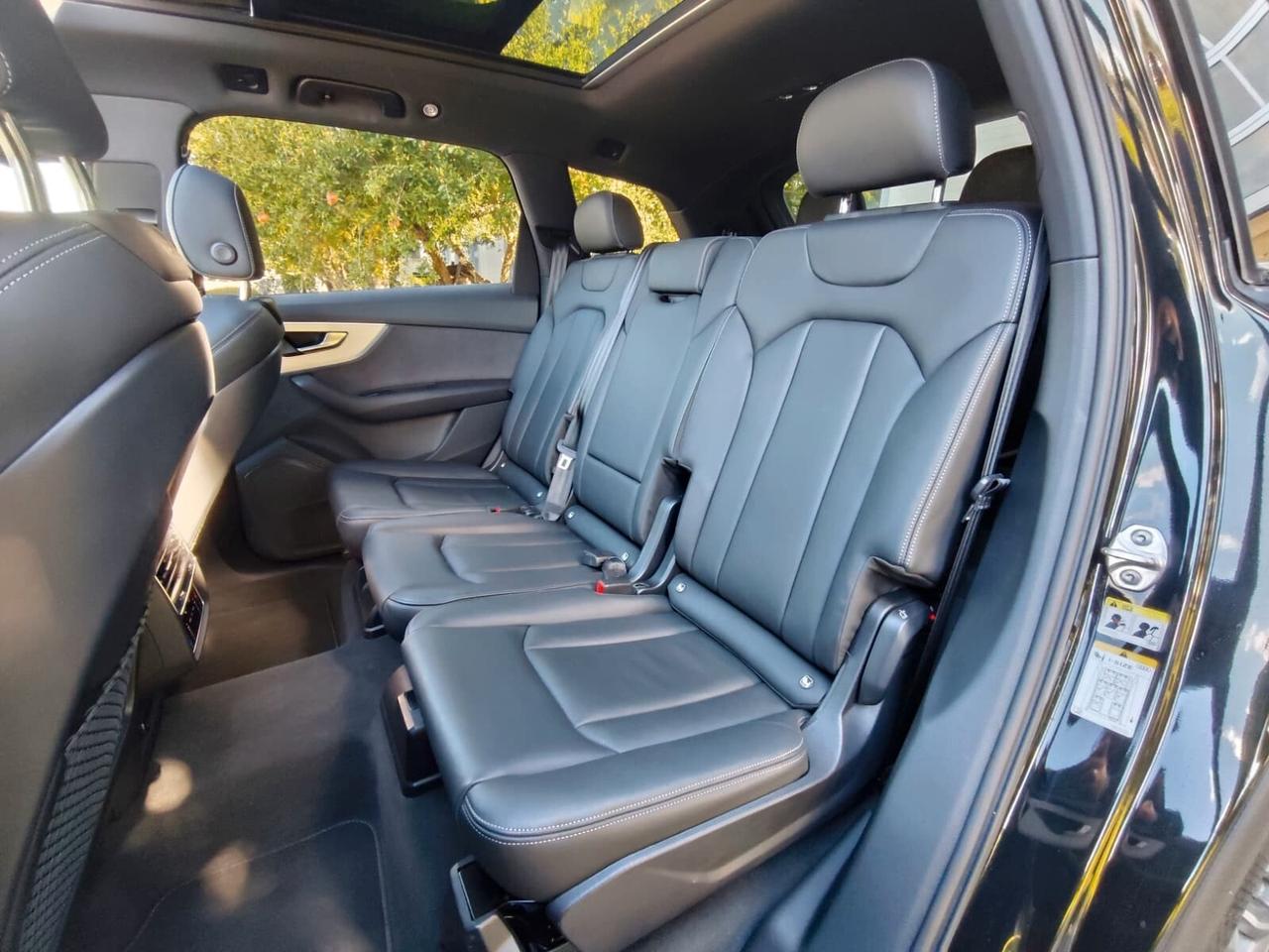 Audi Q7 SUV TDI 210 kW quattro tiptronic S line Edition