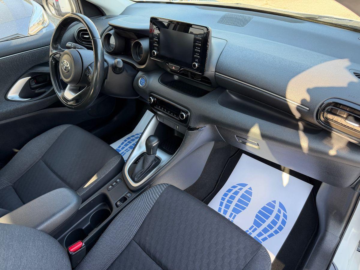 TOYOTA - Yaris - 1.5 Hybrid 5p. E-CVT Trend
