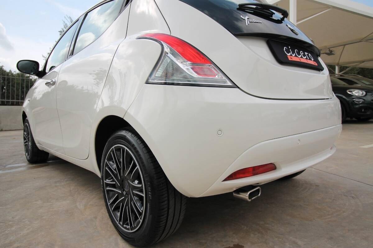 Lancia Ypsilon 1.0 5p Hybrid Gold |24000KM|2021