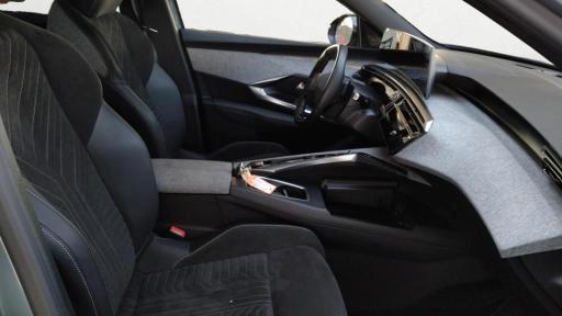 Peugeot 5008 1.2 hybrid GT 145cv 7p.ti e-dcs6 IN PROMO