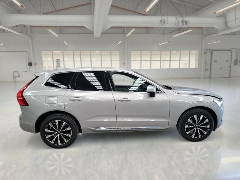 VOLVO XC60 B5 D AWD HYBRID AUTOMATICO PLUS BRIGHT SUV