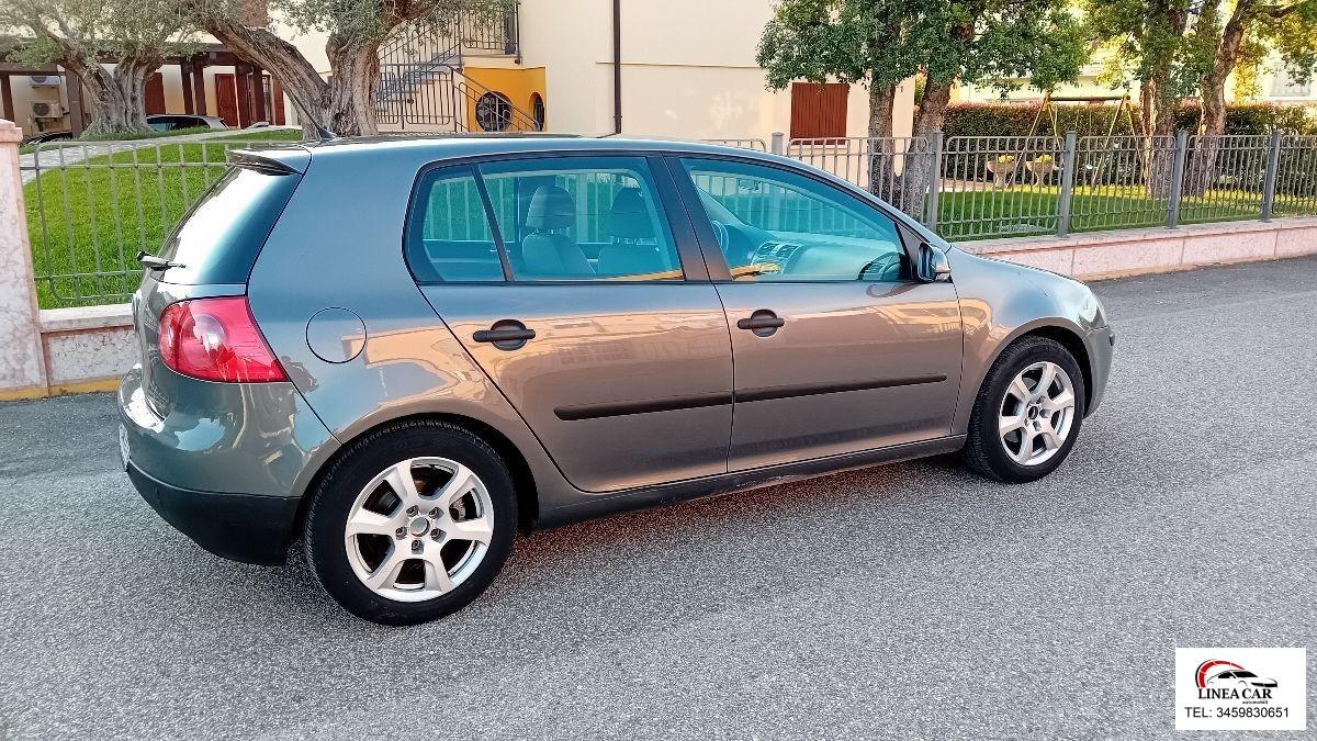 VOLKSWAGEN - Golf 5 1.6 benzina / gpl - ok neopatentati