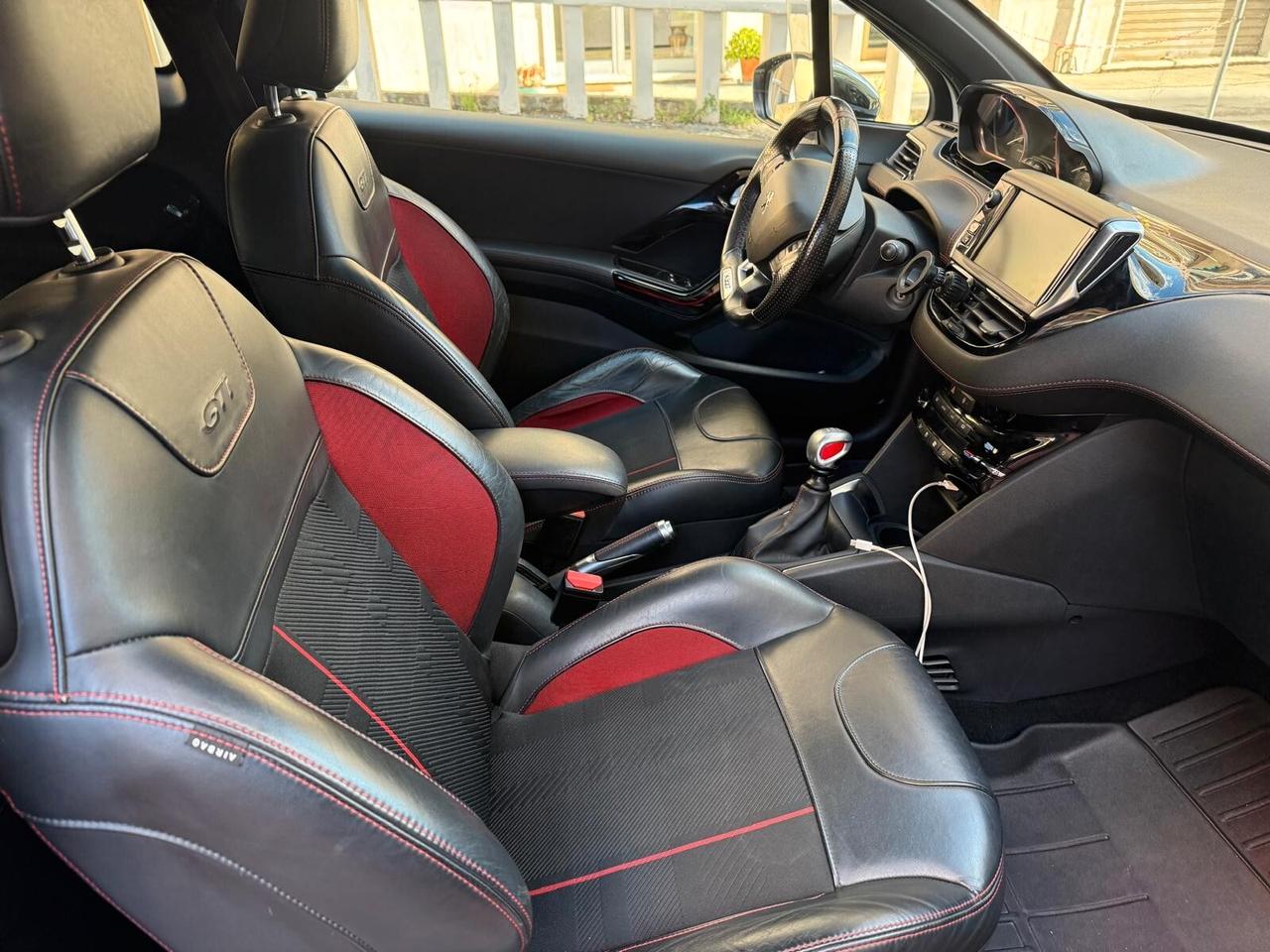 Peugeot 208 THP S&S 3 porte GTi by PS