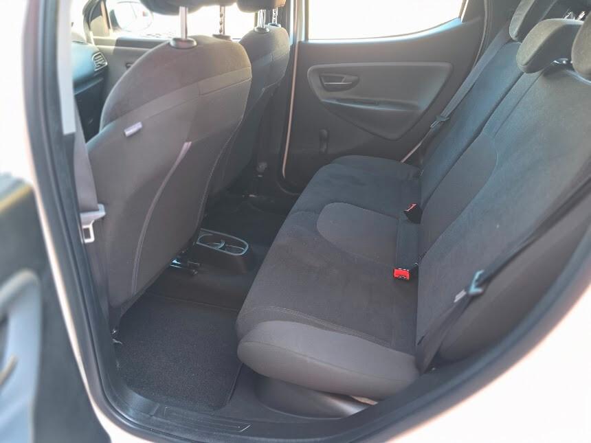 Lancia Ypsilon 1.3 MJT 16V 95 CV 5 porte S&S Gold