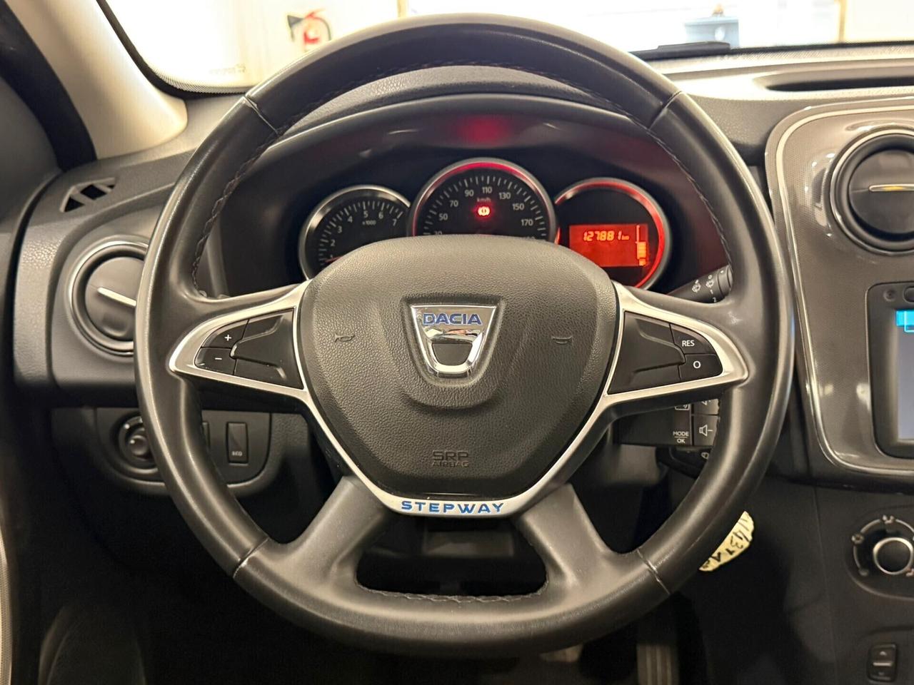 Dacia Sandero Stepway GPL 90cv SOLI 127.000 KM NEOPATENTATI