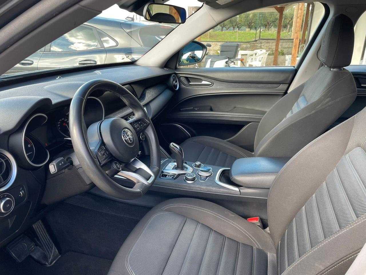 Alfa Romeo Stelvio 2.2 Turbodiesel 190 CV AT8 Q4 Business
