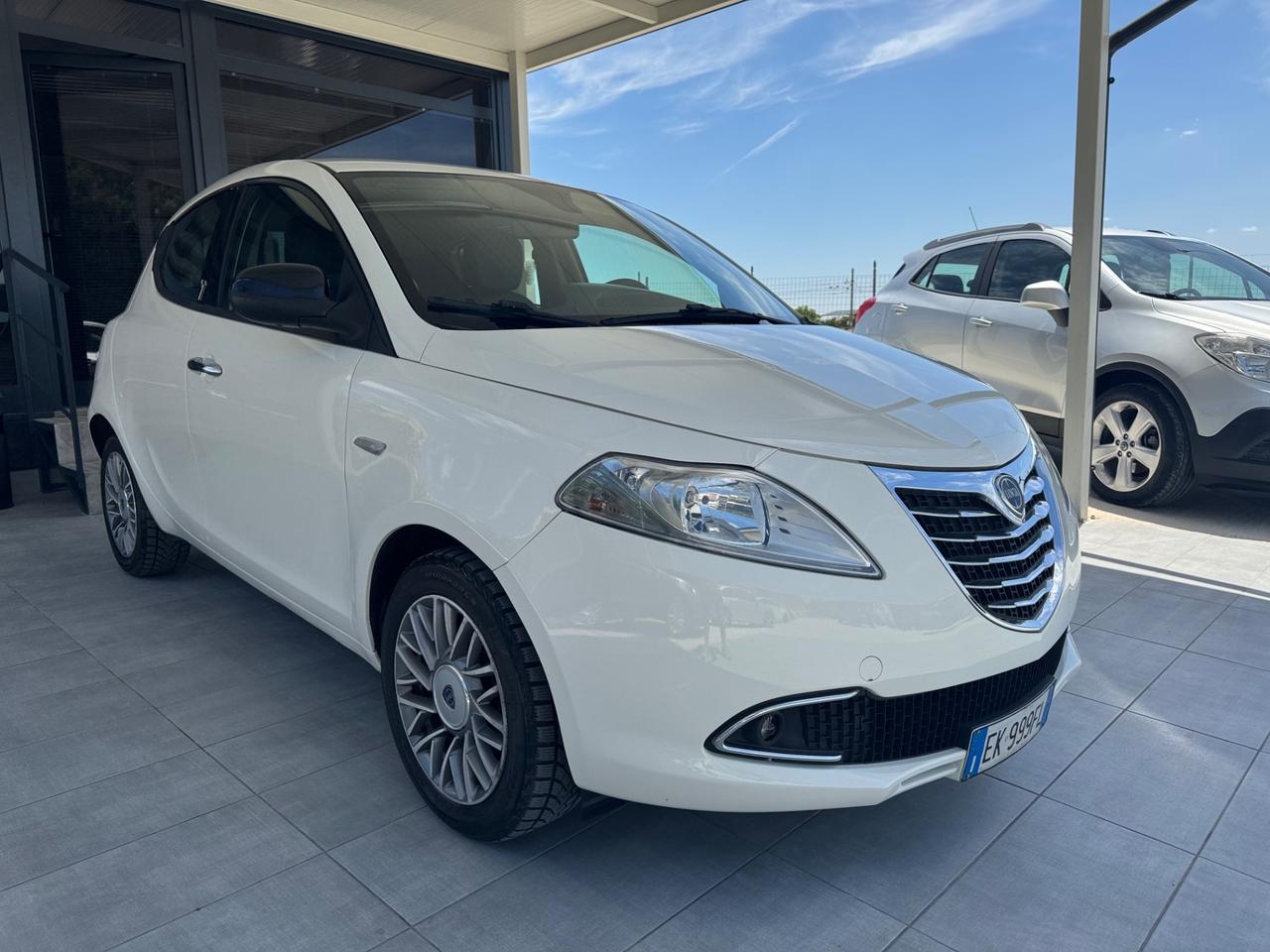 Lancia Ypsilon 1.3 MJT 16V 95 CV 5 porte S&S Platinum
