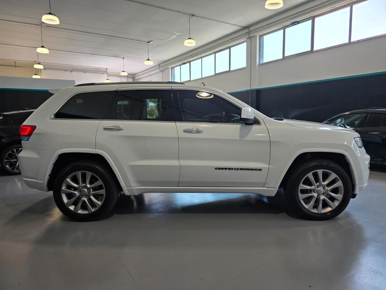 Jeep Grand Cherokee 3.0 V6 CRD 250 CV Multijet II Overland