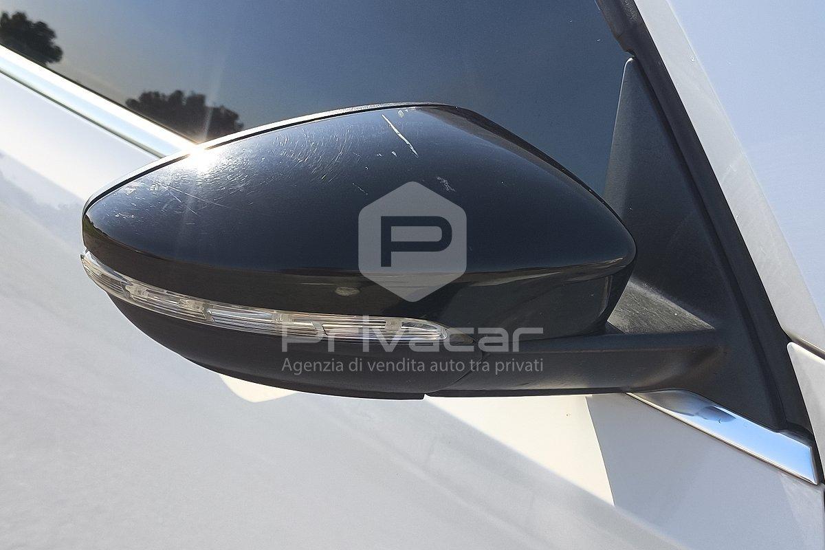 VOLKSWAGEN Maggiolino 2.0 TSI DSG Sport