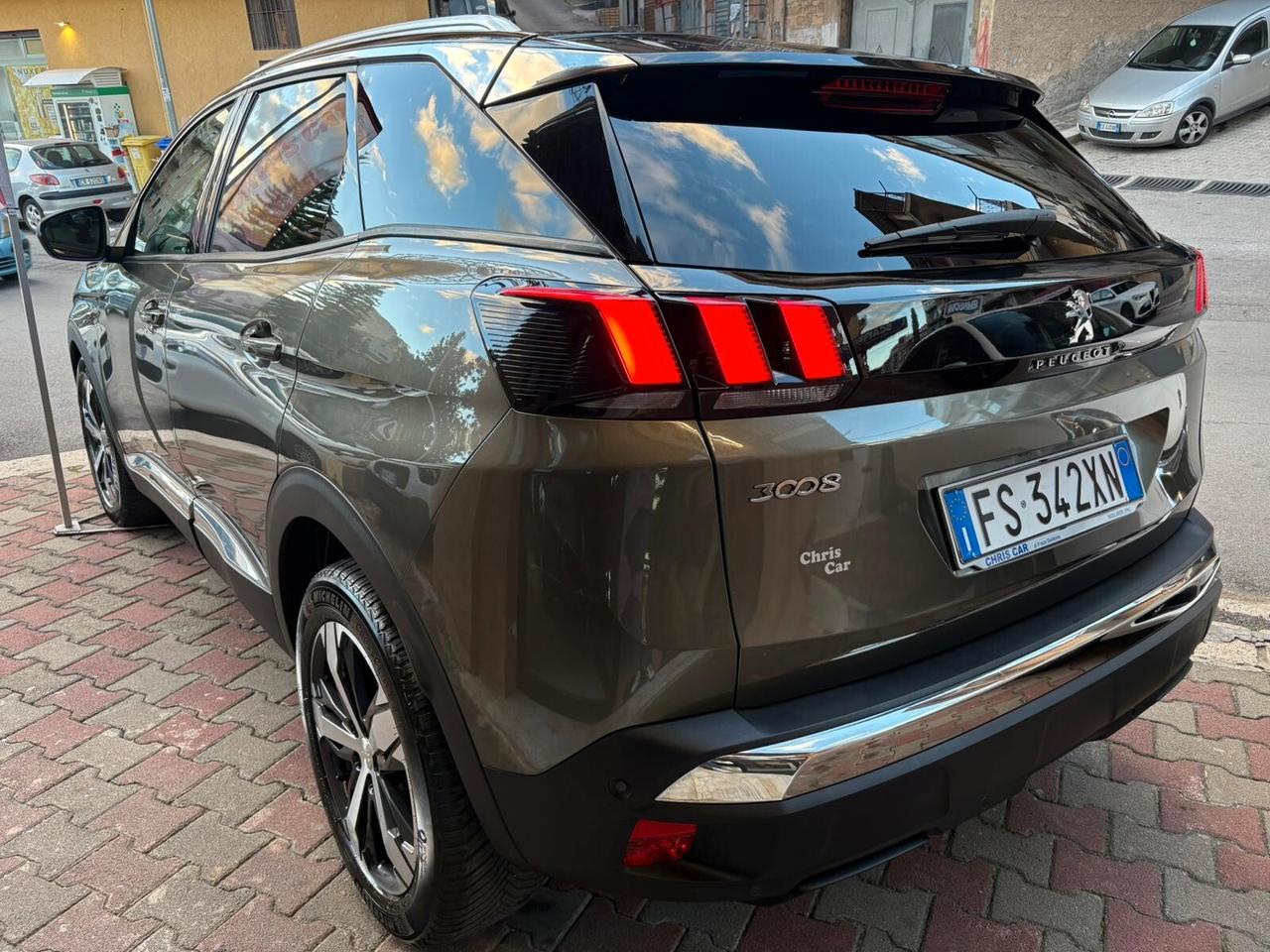 Peugeot 3008 BlueHDi 130 S&S Allure
