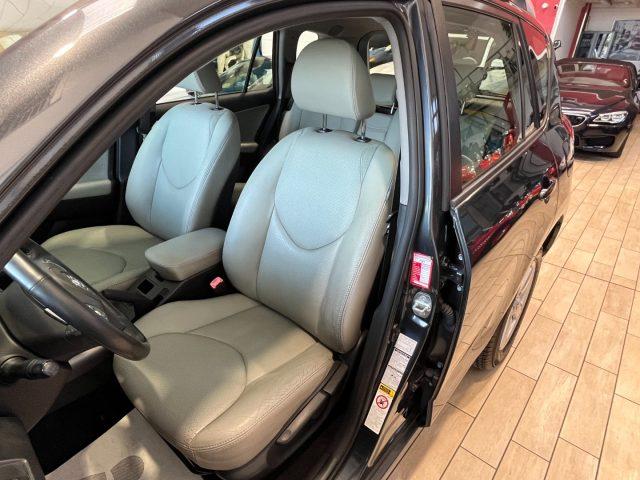 TOYOTA RAV 4 RAV4 2.0 aut. Luxury