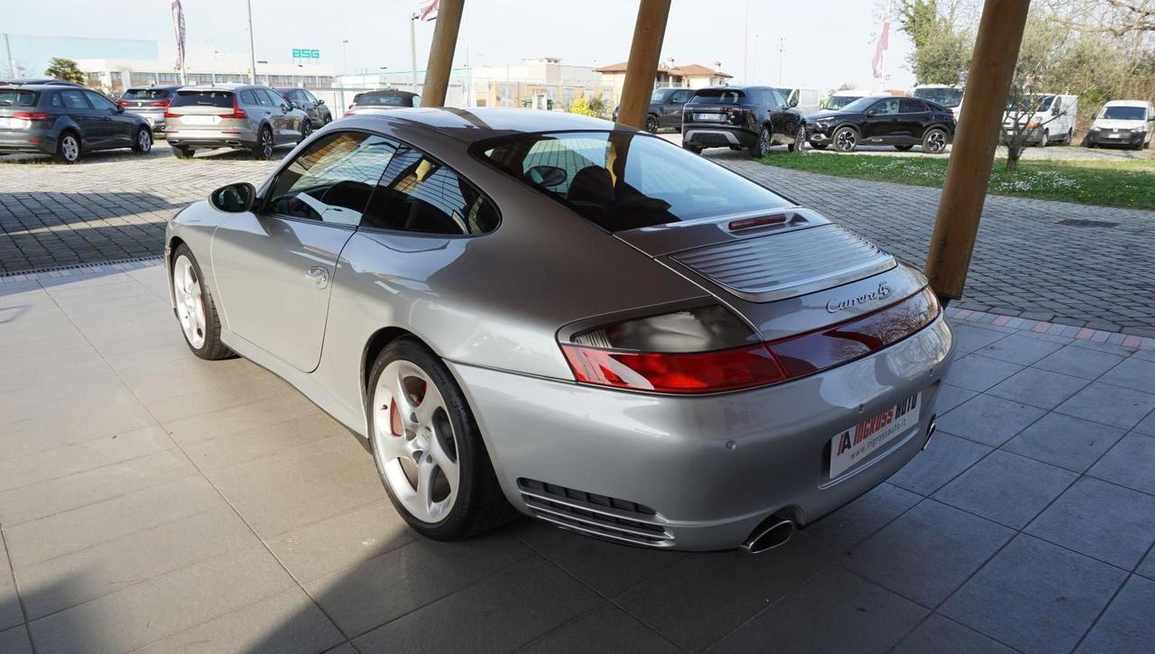 Porsche 911 Carrera 4S cat Coupé