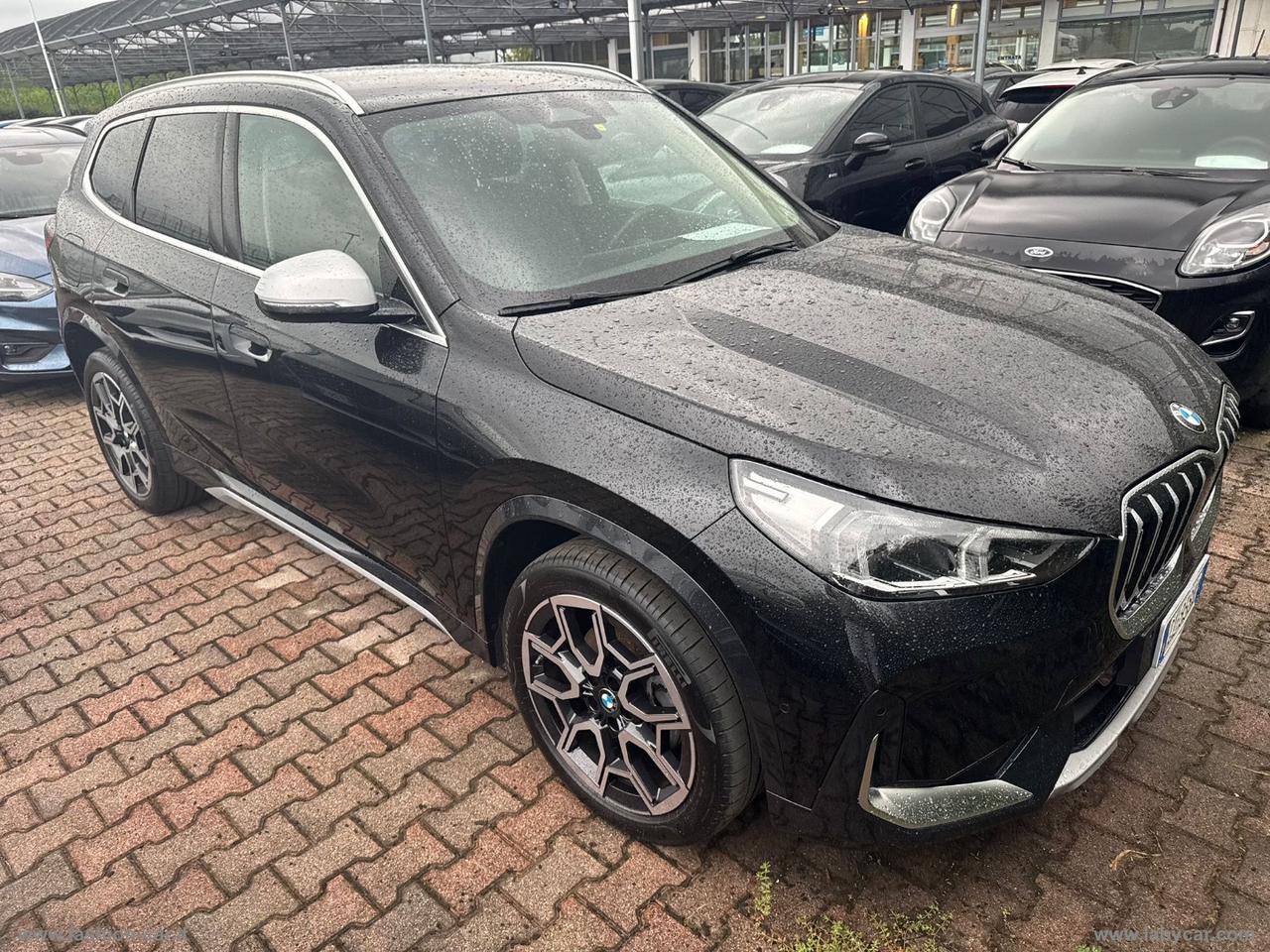 BMW X1 sDrive 18d X-LINE PREMIUM